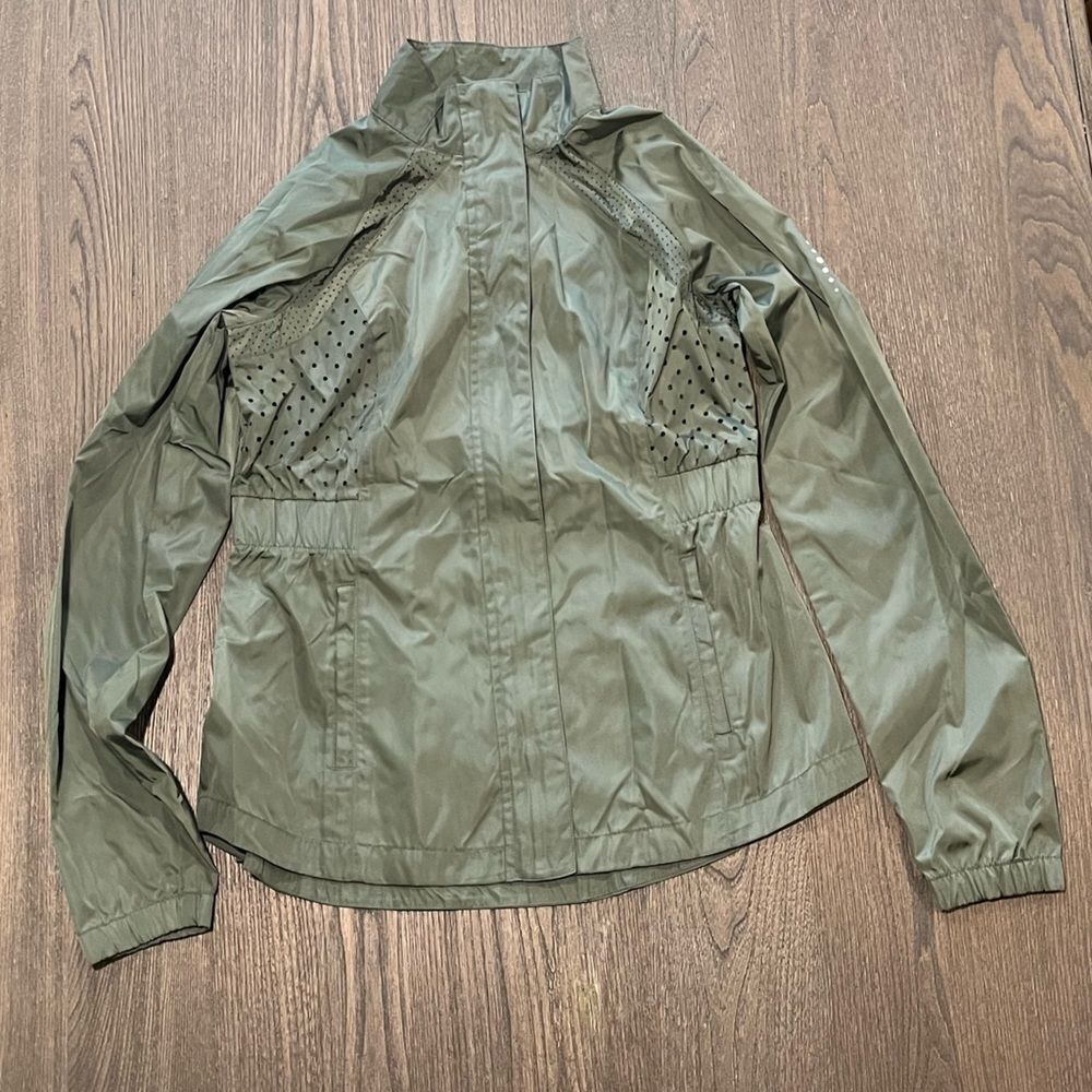 NWOT Fila Womens Army Green Rain Jacket - Size S
